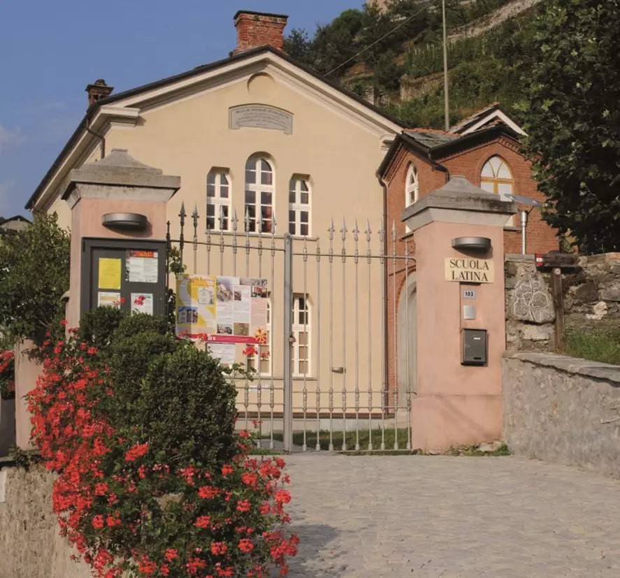 Scuola Latina